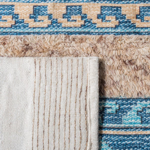 Safavieh Saffron 107 Hand Loomed Wool Shag & Flokati Rug SFN107M-3