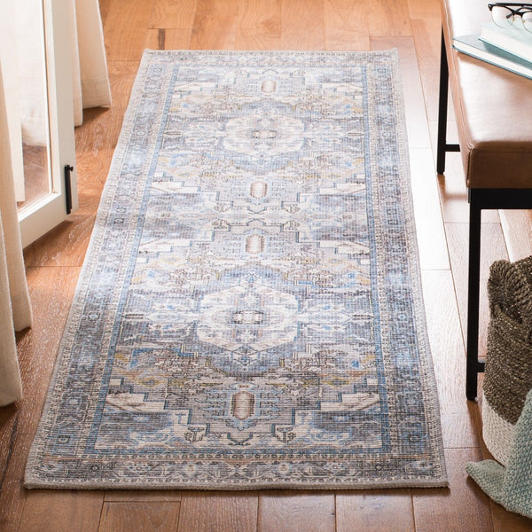 Safavieh Saffron SFN202 Power Loomed Rug