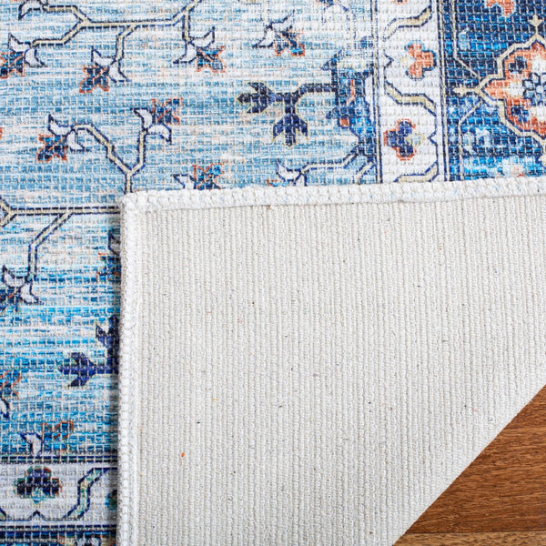 Safavieh Saffron SFN203 Power Loomed Rug