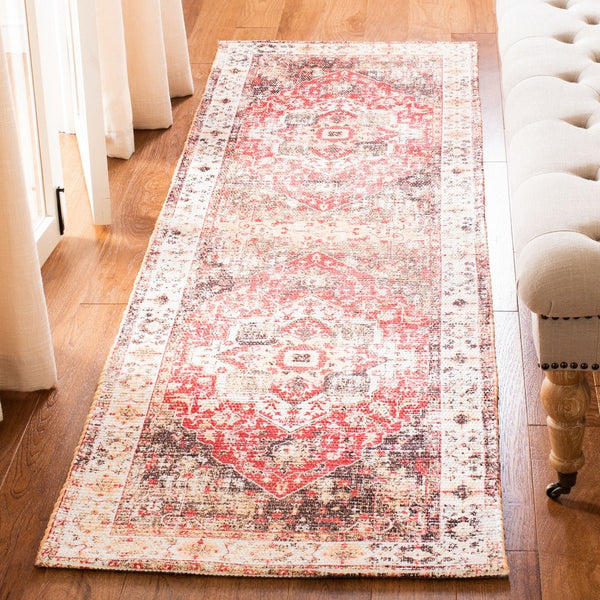 Safavieh Saffron 389 Hand Loomed 80% Polyester and 20% Cotton Traditional Rug SFN389C-4