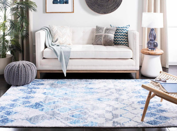 Safavieh Saffron SFN548 Hand Loomed Rug