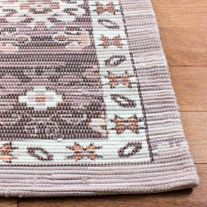 Safavieh Saffron 651 Hand Loomed Polyester Contemporary Rug SFN651E-3