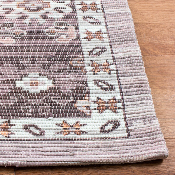 Safavieh Saffron 651 Hand Loomed Polyester Contemporary Rug SFN651E-3