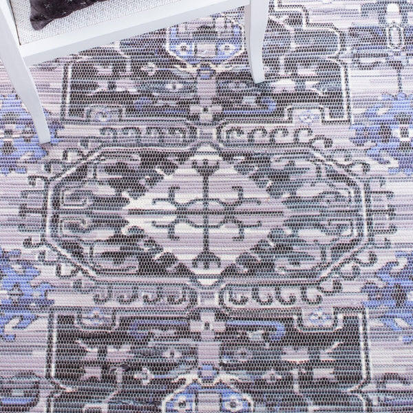 Safavieh Saffron 651 Hand Loomed Polyester Contemporary Rug SFN651V-3