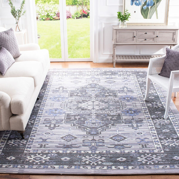 Safavieh Saffron 651 Hand Loomed Polyester Contemporary Rug SFN651V-3