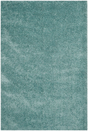 California Plush Shag Rug - Elegant Synthetic Yarn Design for Contemporary and Rustic Spaces