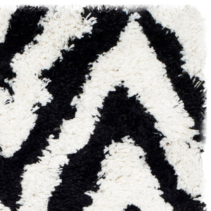 Safavieh Shag SG250 Hand Tufted Rug