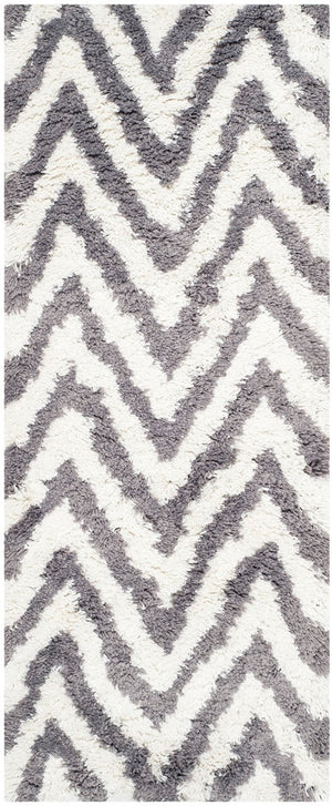 Safavieh Shag SG250 Hand Tufted Rug