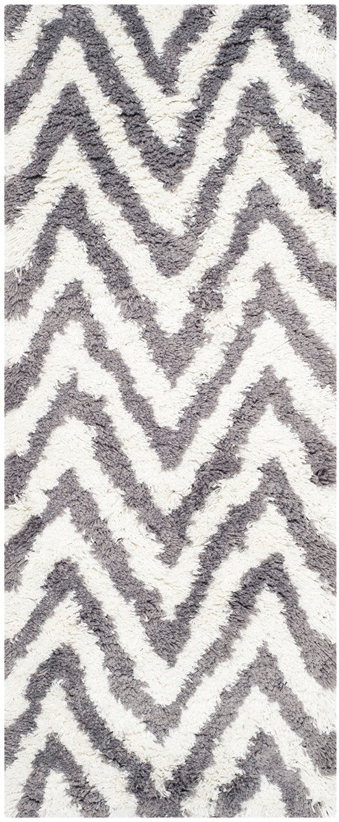 Safavieh Shag SG250 Hand Tufted Rug