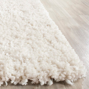 Safavieh Shag SG267 Hand Tufted Rug