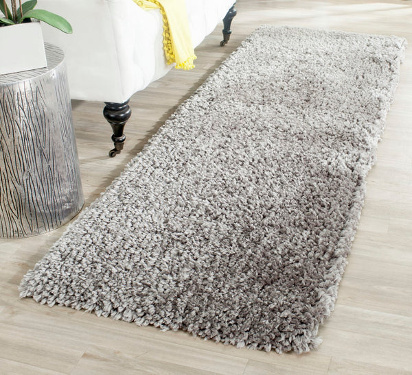 Safavieh Shag SG267 Hand Tufted Rug