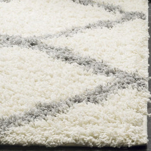 Safavieh Dallas Shag 257 Polypropylene Pile Power Loomed Shag & Flokati Rug SGD257F-10SQ