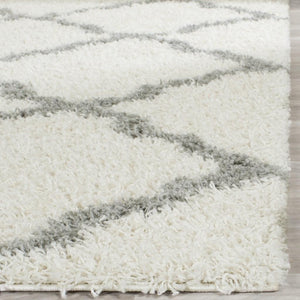 Safavieh Dallas Shag 257 Polypropylene Pile Power Loomed Shag & Flokati Rug SGD257F-10SQ