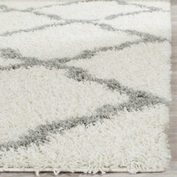 Safavieh Dallas Shag 257 Polypropylene Pile Power Loomed Shag & Flokati Rug SGD257F-10SQ