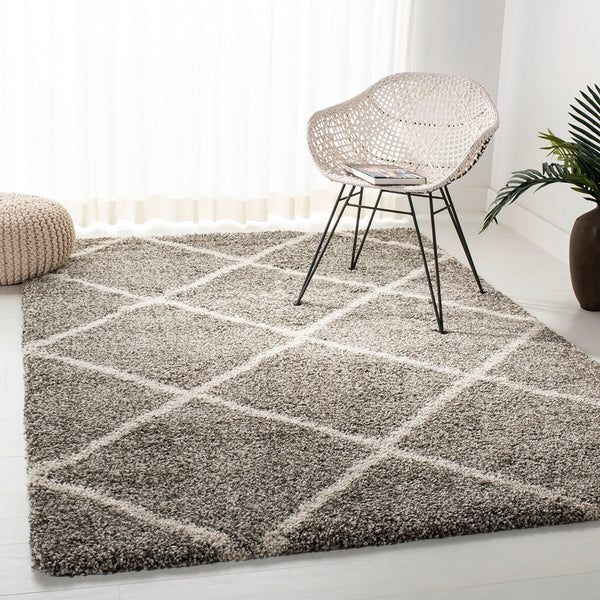 Hudson Shag 281 Shag Power Loomed Polypropylene Rug Grey / Ivory