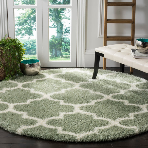 Safavieh Sgm Montreal SGM832 Power Loomed Rug