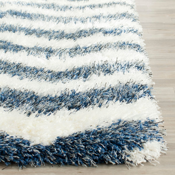 Safavieh Sgm Montreal SGM846 Power Loomed Rug