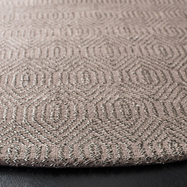 Southampton Hand Woven Rug - Luxurious Polyester Pile, Perfect for Enhancing Any Home Decor Space