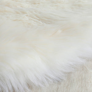 Safavieh Sheep SHS121 Natural Skin Rug