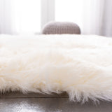 Safavieh Sheep Skin 121 Natural sheepskin made without dying 90% Jute/10% Cotton Rug SHS121A-1628