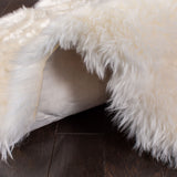 Safavieh Sheep Skin 121 Natural sheepskin made without dying 90% Jute/10% Cotton Rug SHS121A-1628