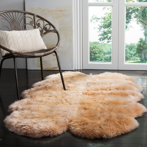 Safavieh Sheep SHS121 Natural Skin Rug