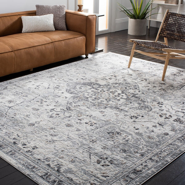 Safavieh Shivan 136 Flat Weave Polypropylene Transitional Rug SHV136F-810