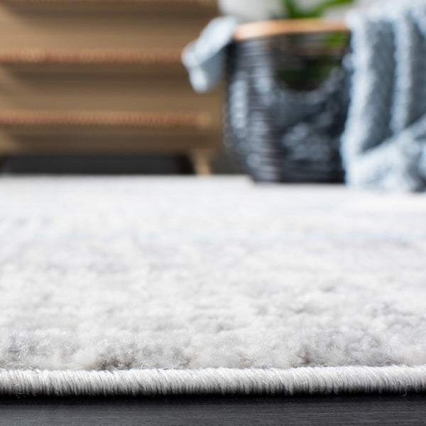 Safavieh Shivan 196 Flat Weave Polypropylene Transitional Rug SHV196M-9