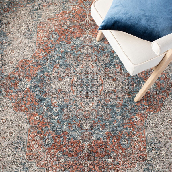 Safavieh Signature 754 Power Loomed 70% Polyester/30% Acrylic Transitional Rug SIG754M-10