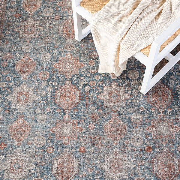 Safavieh Signature 783 Power Loomed 70% Polyester/30% Acrylic Transitional Rug SIG783M-10