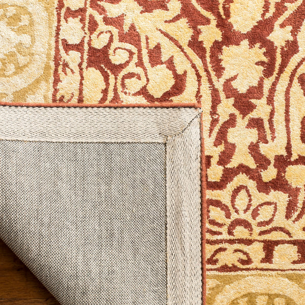 Safavieh Silk SKR213 Rug