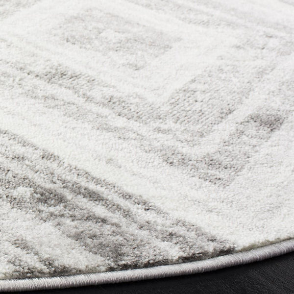 Safavieh Skyler 120 Power Loomed 55% Polypropylene/40% Jute/5% Polyester Rug SKY120K-3