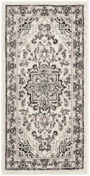 Safavieh Skyler 126 Power Loomed 55% Polypropylene/40% Jute/5% Polyester Rug SKY126K-3