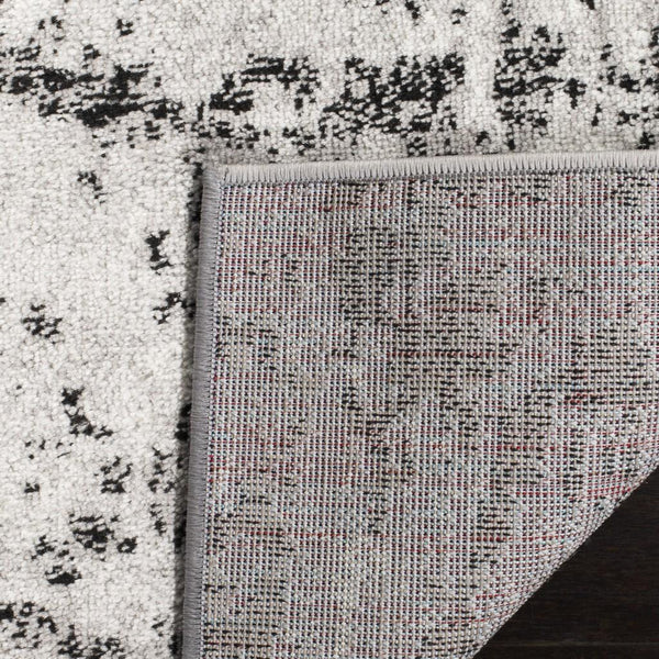 Safavieh Skyler 186 Power Loomed 55% Polypropylene/40% Jute/5% Polyester Rug SKY186L-5