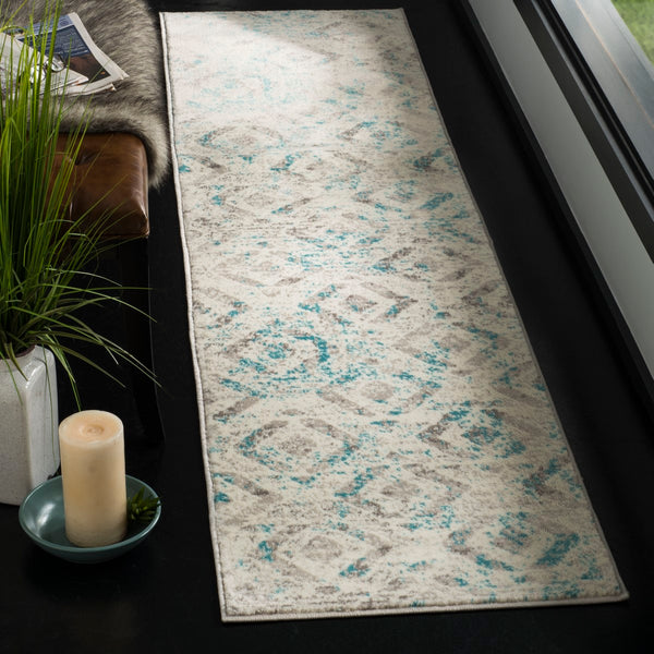 Safavieh Skyler SKY190 Power Loomed Rug