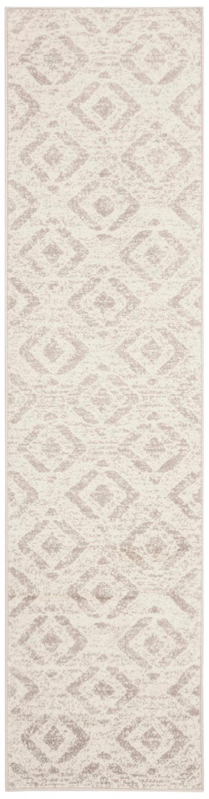 Safavieh Skyler SKY190 Power Loomed Rug