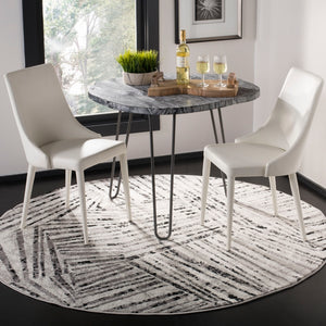 Safavieh Skyler 191 Power Loomed 55% Polypropylene/40% Jute/5% Polyester Rug SKY191K-5