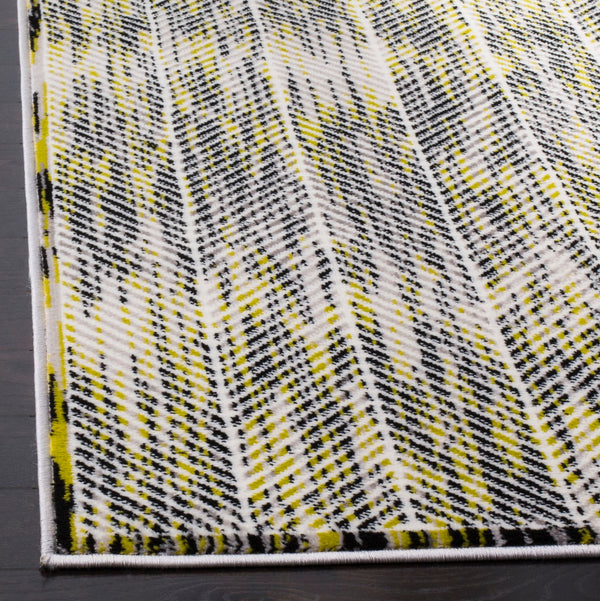 Safavieh Skyler SKY194 Power Loomed Rug