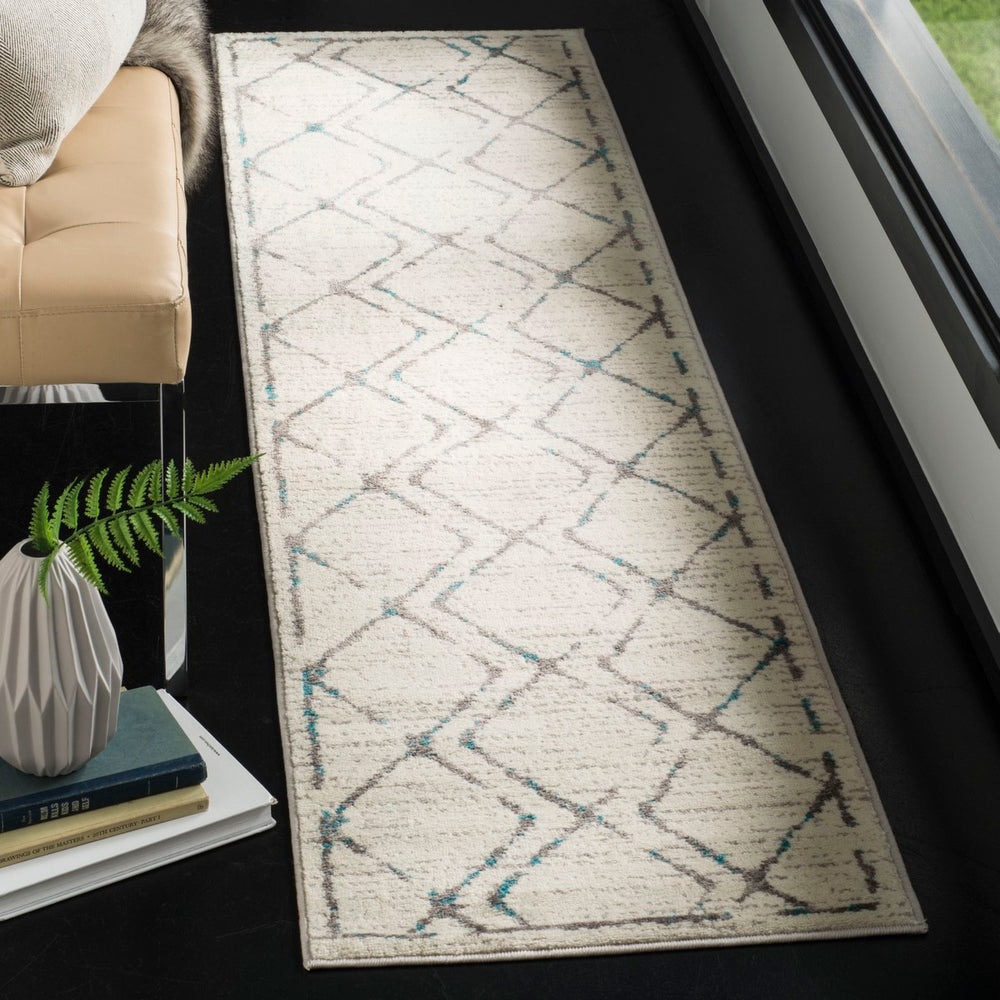 Safavieh Skyler SKY197 Power Loomed Rug