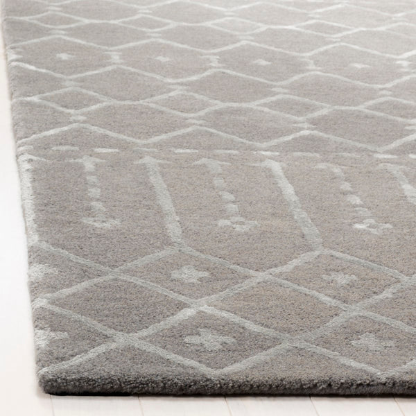 Safavieh Himalaya HIM903 Hand Tufted Rug