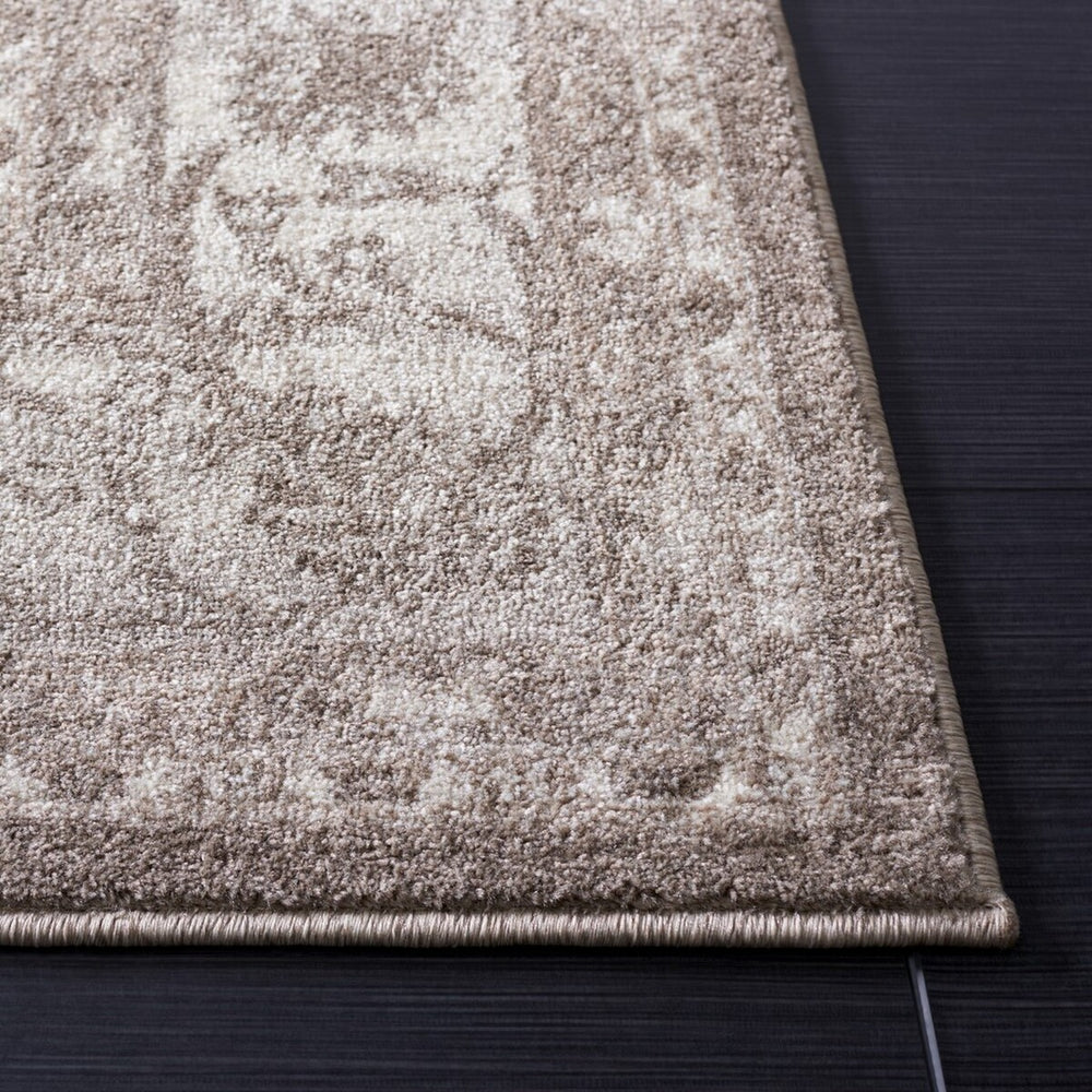 Safavieh Sofia 378 Polypropylene Power Loomed Traditional Rug SOF378B-9