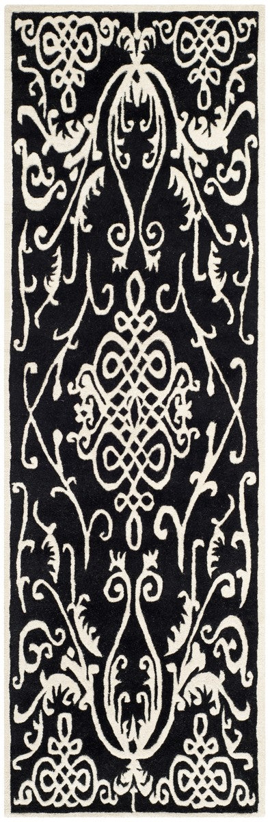Safavieh Soho SOH120 Hand Tufted Rug