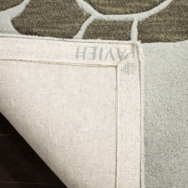 Safavieh Soh211 Hand Tufted Wool Rug SOH211A-2