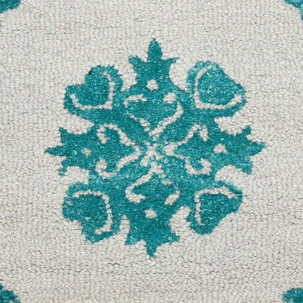 Safavieh Soho SOH213 Hand Tufted Rug