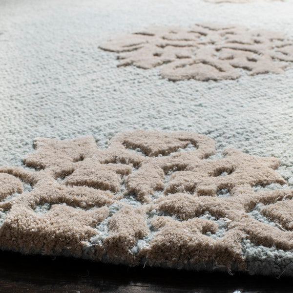 Safavieh Soho SOH213 Hand Tufted Rug