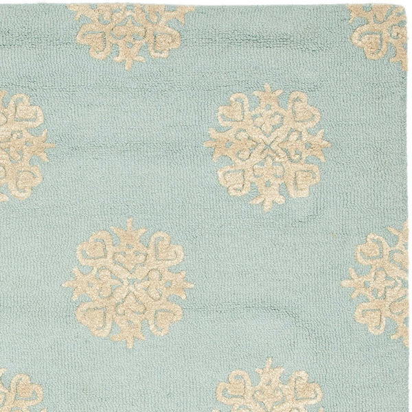 Safavieh Soho SOH213 Hand Tufted Rug
