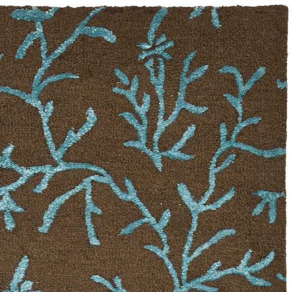 Safavieh Soho SOH214 Hand Tufted Rug