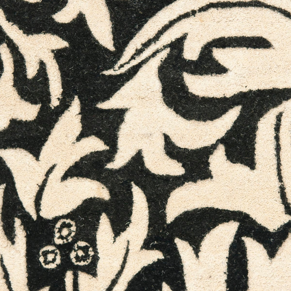 Safavieh Soho SOH255 Hand Tufted Rug