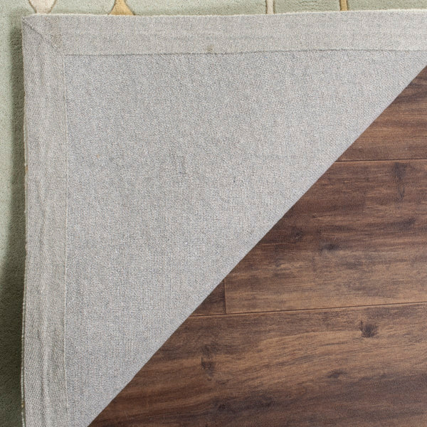 Safavieh Soho SOH303 Hand Tufted Rug