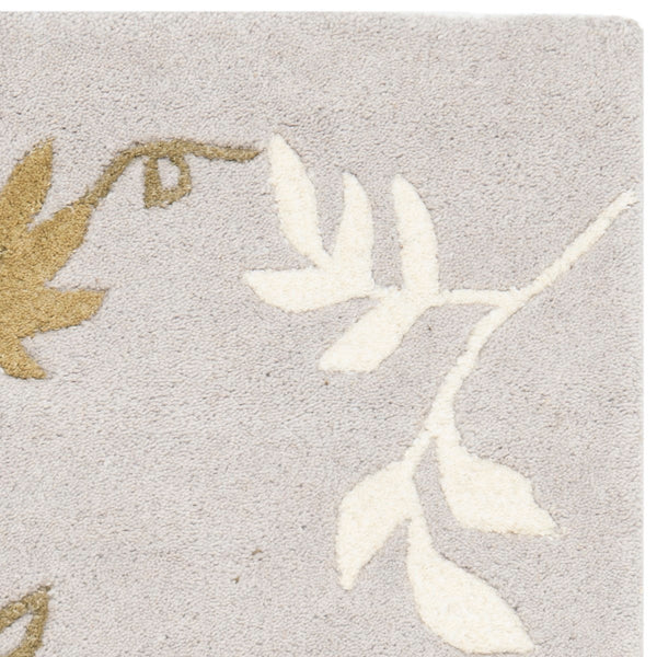 Safavieh Soho SOH313 Hand Tufted Rug